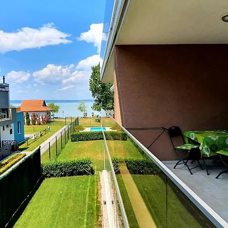 Elegant Apartment